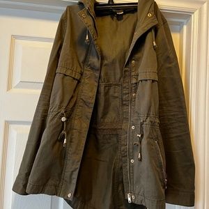 Green Divided Utility Jacket	US 8